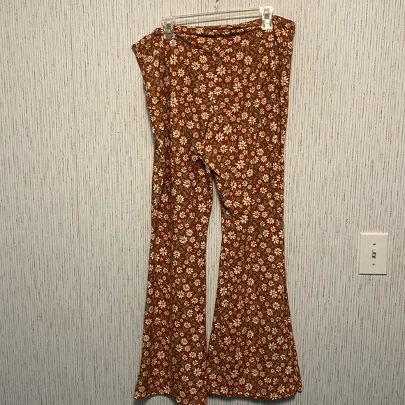 No Boundaries XXXL Wide Leg Pull On Pant Floral Brown and Blue - Picture 5 of 6
